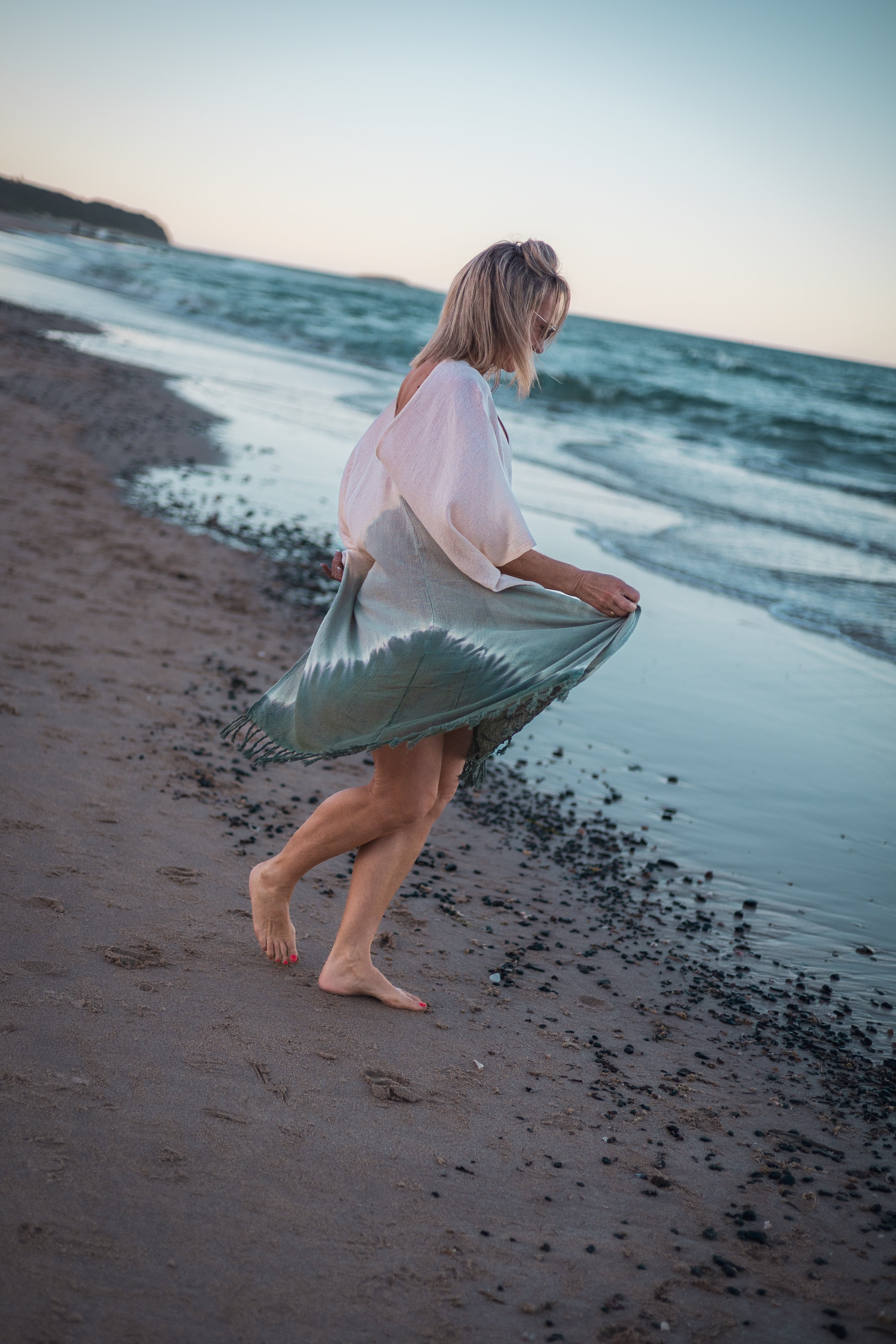 Dara Double V  maxi kaftan- Tie Dye Sea mist