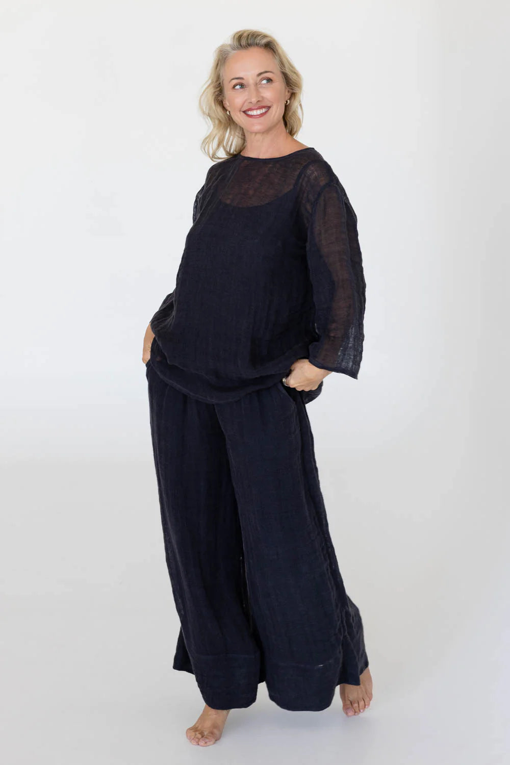 Eadie Margot reversible Linen Top - Midnight