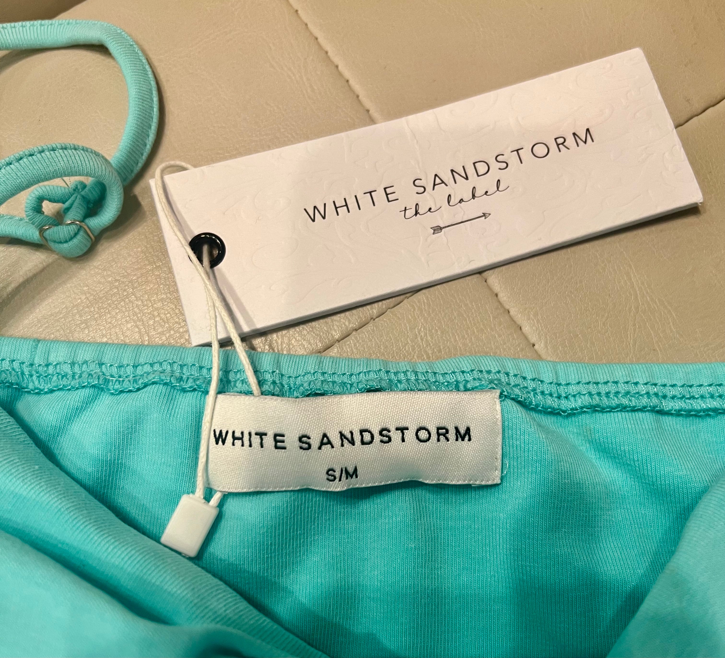 Turquoise singlet crop