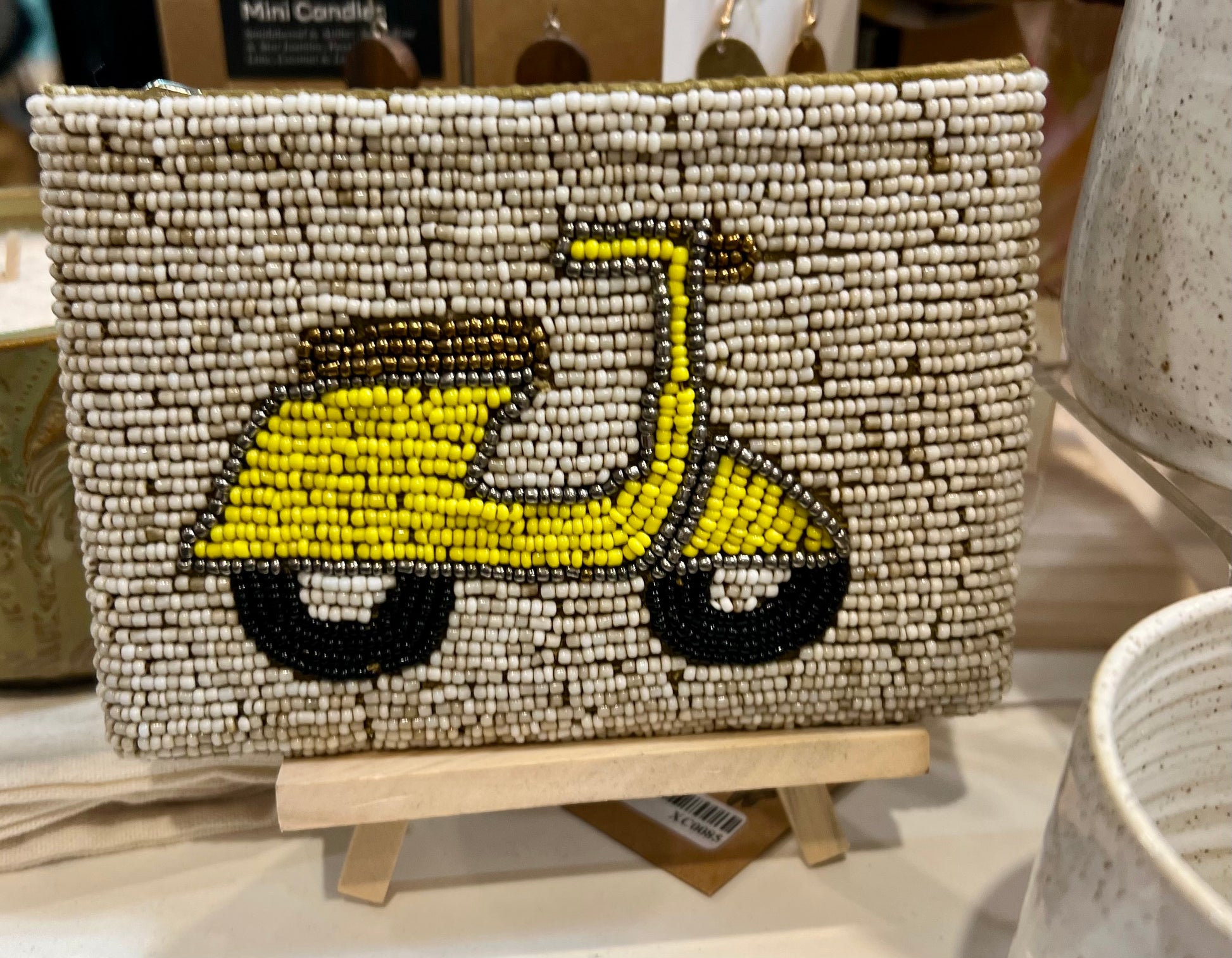 Bead coin purse - moped