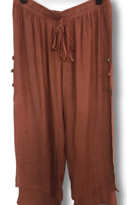 Bella Beach Capri Pants