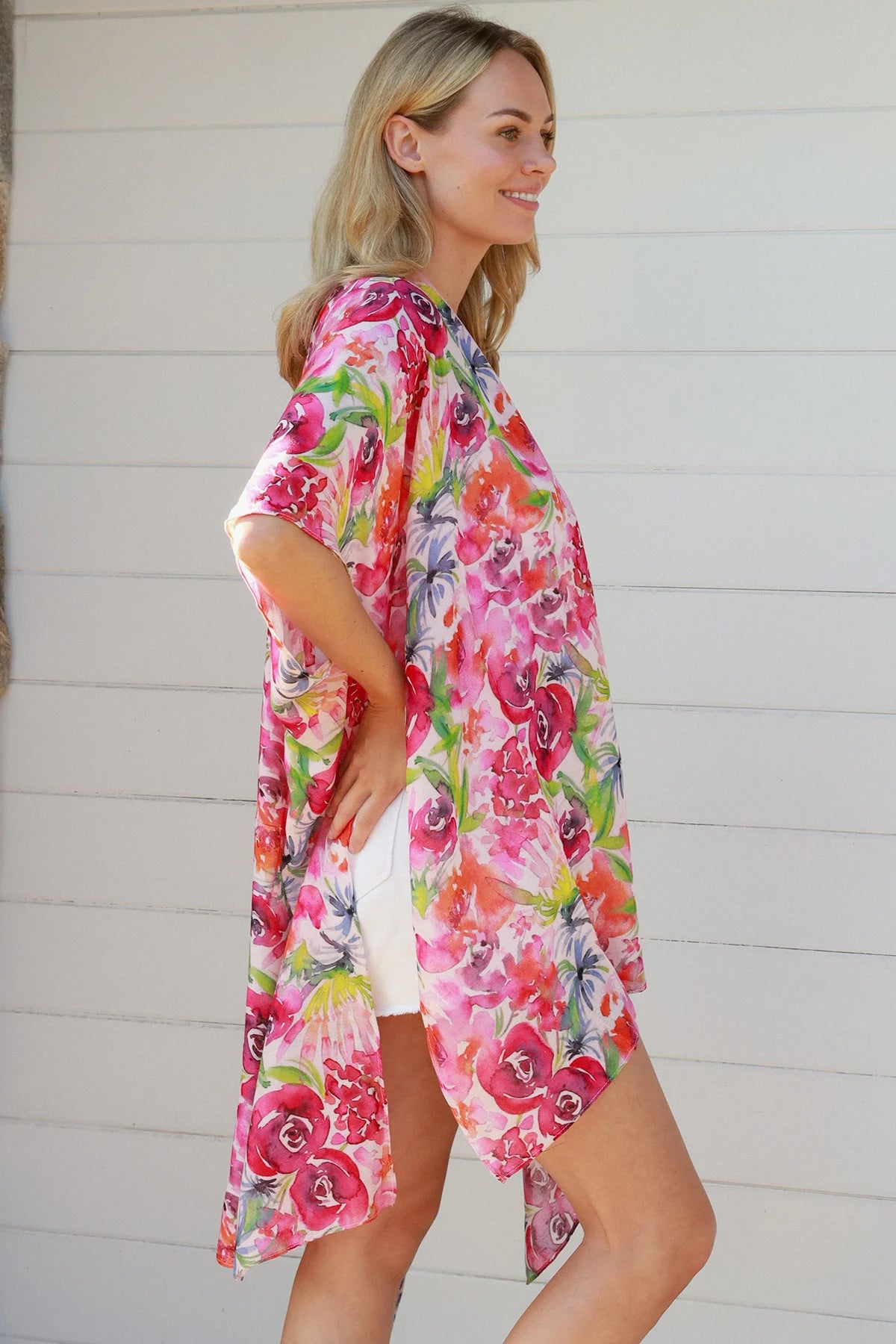 Kitty beach kimono