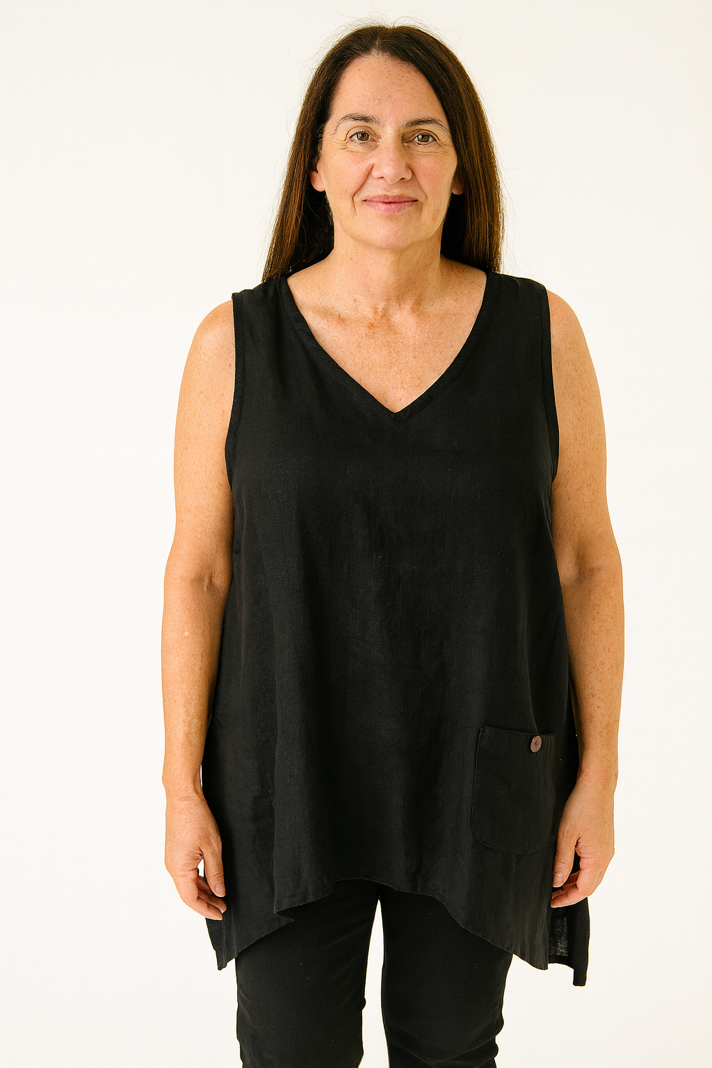 Chitra Nour  linen top