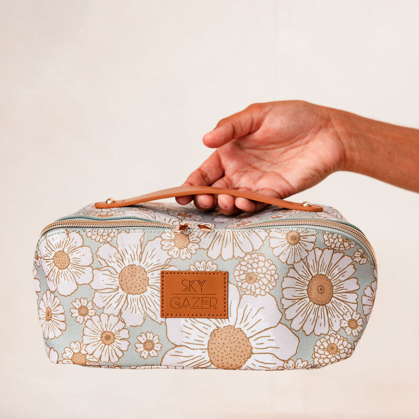 Sky Gazer -Make-up bag - Casuarina