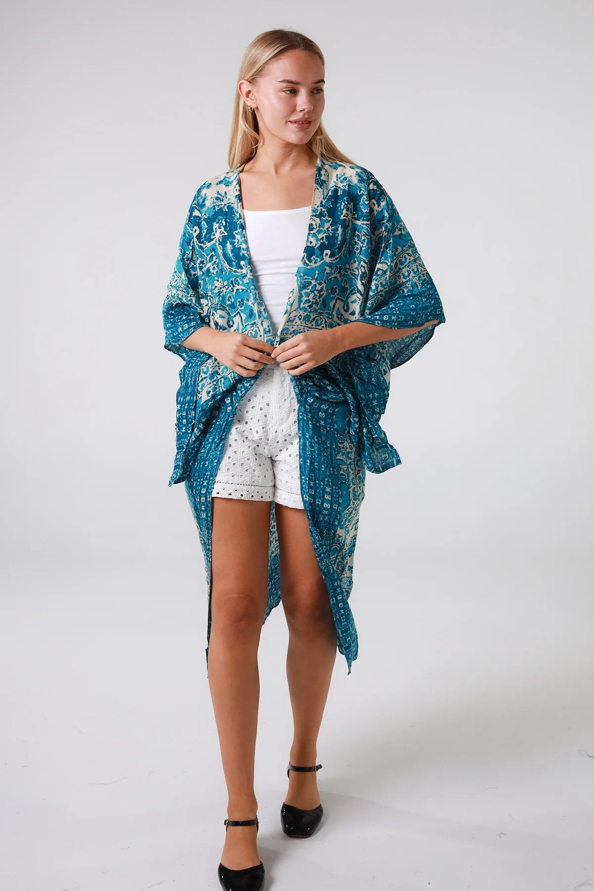 Mischa beach wrap  Kimono