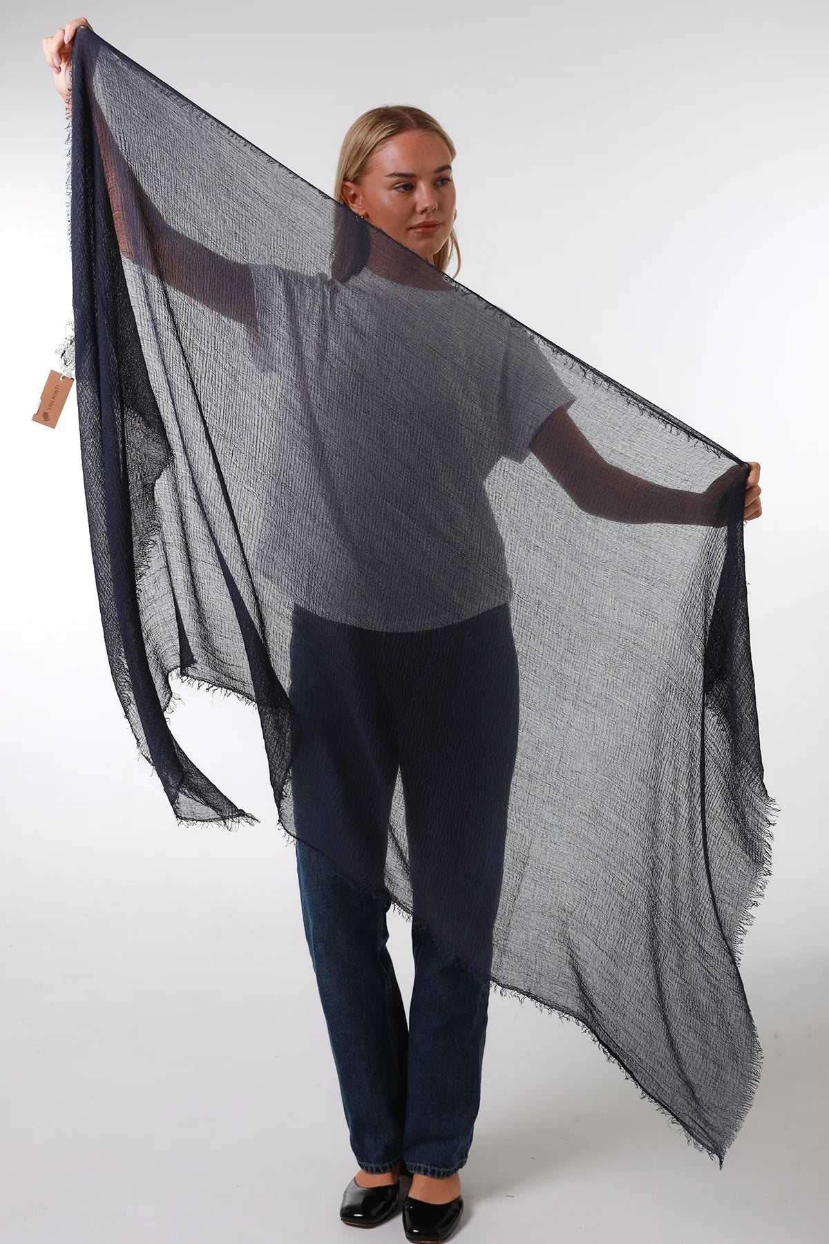 Nari 2 Scarf