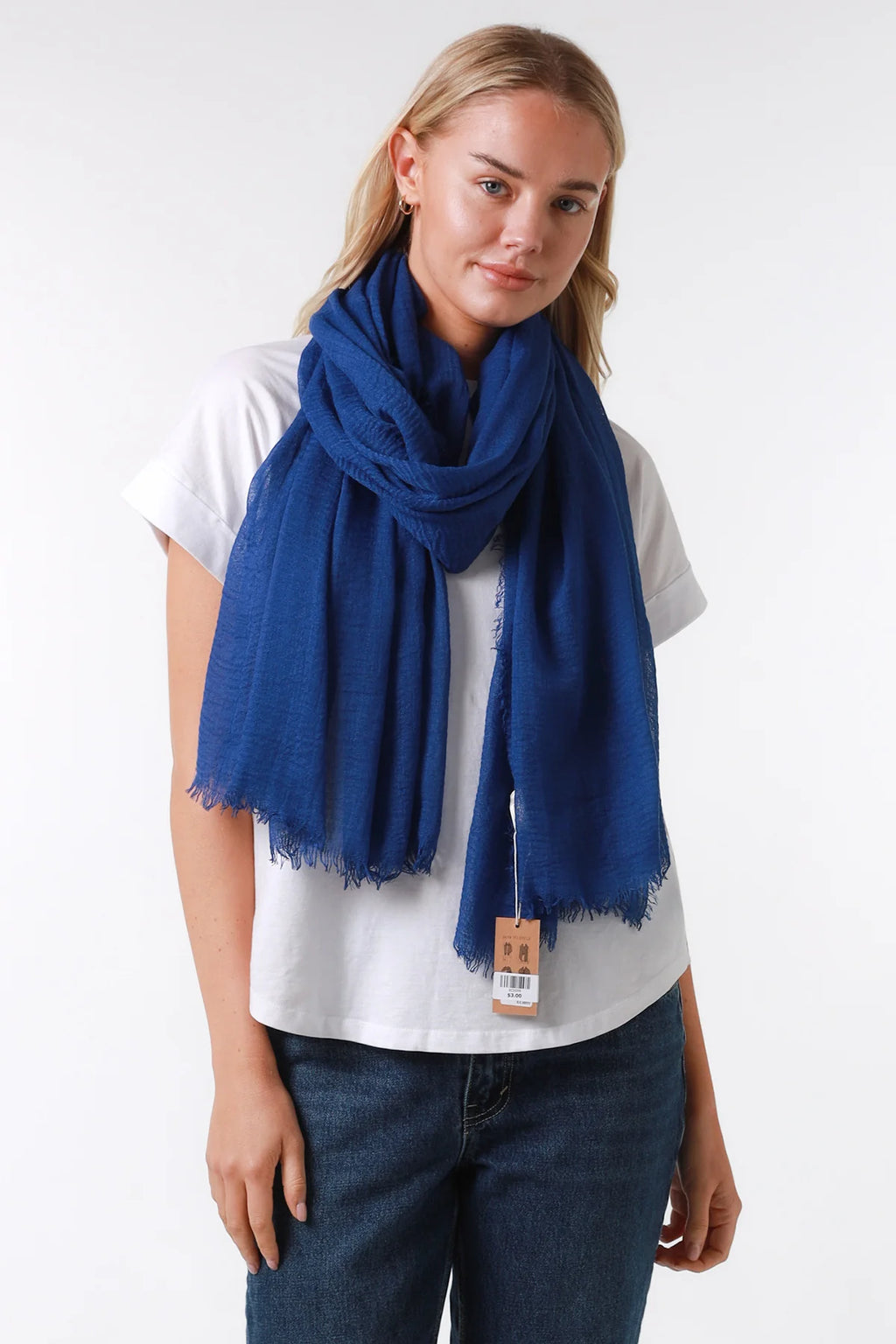 Liliana Scarf