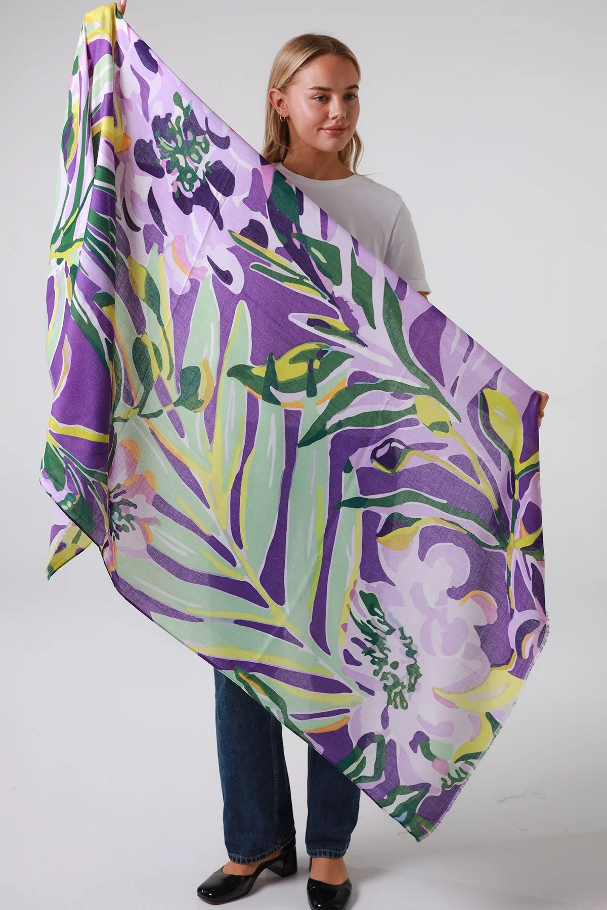 Medusa  Scarf