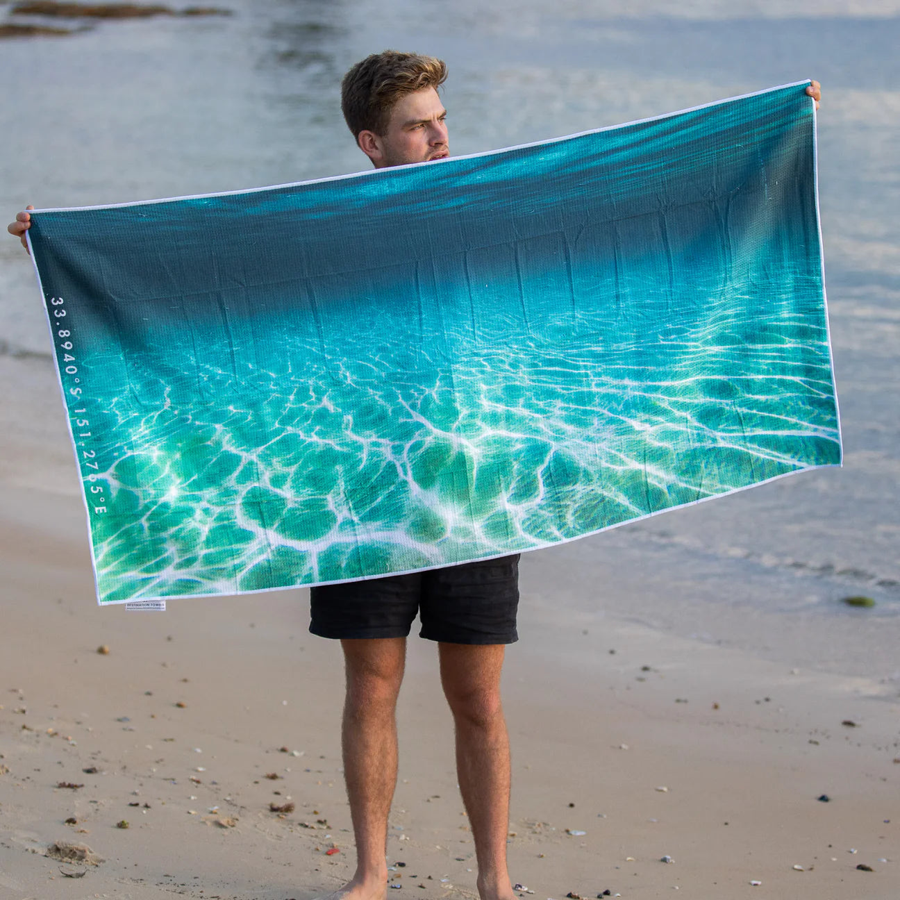 Destination towels ocean veins underwater beach reflection
