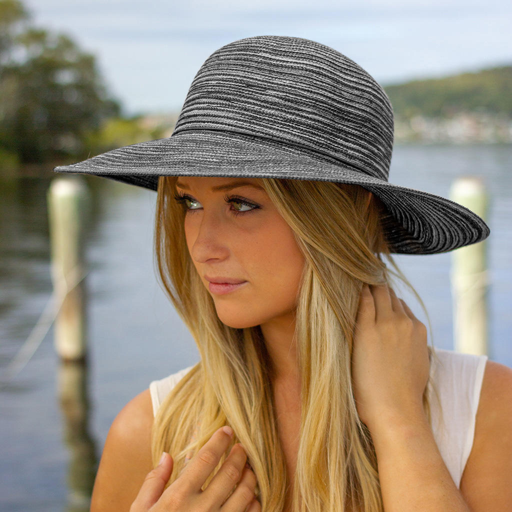 woman wearing Bermuda Woven Capeline Hat - Black/White