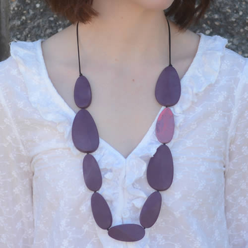 Multiple Flat Stone Statement Necklace - Purple