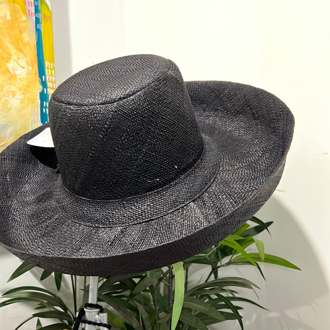 Demi Capeline Straw hat- Black