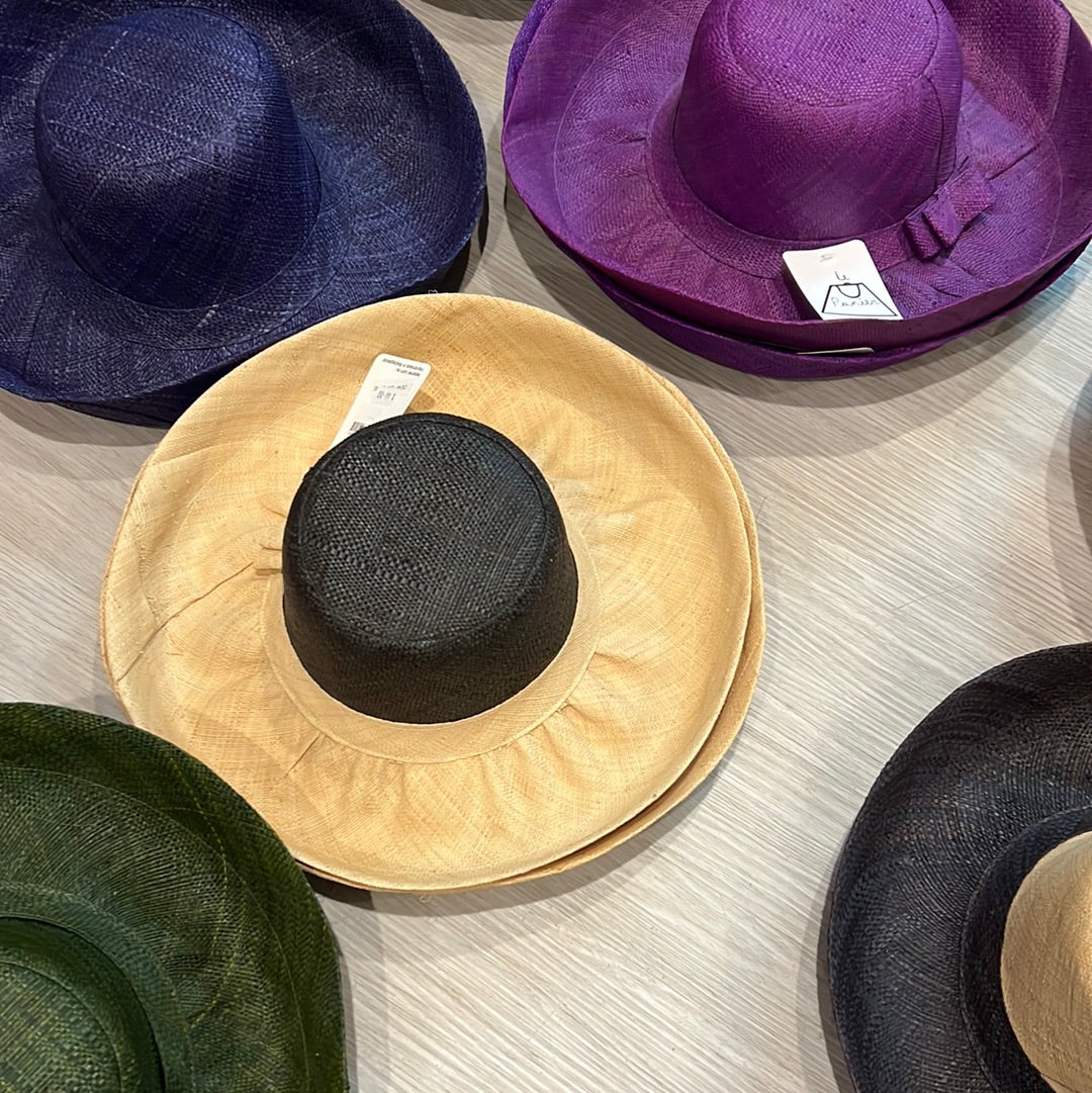 Le Panier Woven Straw Wide Brim Sun Hat with Bow Straw Band