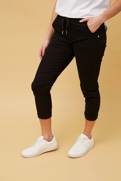 Black Drawstring Waistband Folded Hem Jogger Pants with white sneakers